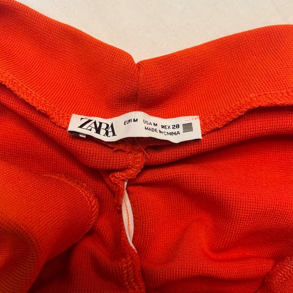 Sleeveless Ruched Bodysuit - Picture 4 of 5